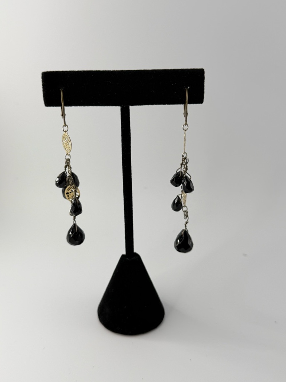 Black Teardrop Dangle Earrings - Elegant Women's Jewelry